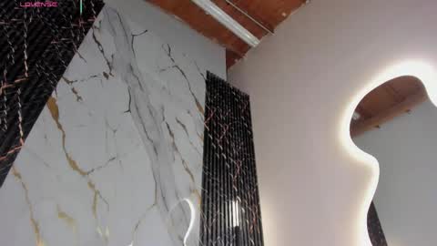 hot__genesis online show from April 23, 2026, 1:13 pm