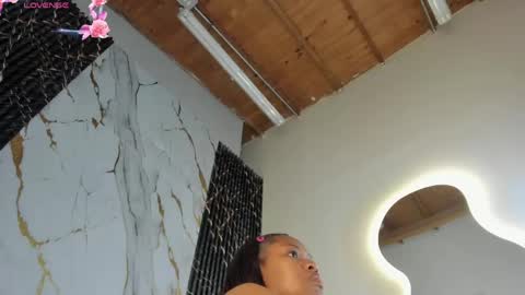 hot__genesis online show from May 4, 2026, 1:18 pm