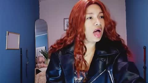 Snapshot of hot_chocolate_4u chatting on February 14, 2026, 12:24 pm hot chocolate 4u online show from February 14, 2026, 12:24 pm