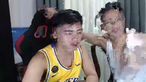 hot_emmanuel online show from September 12, 2025, 4:56 am