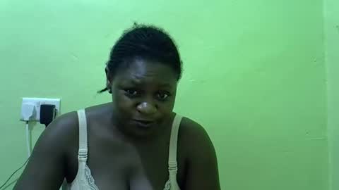 hot_girlly online show from November 26, 2025, 5:03 pm