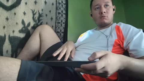 hot_guy36 online show from May 14, 2026, 3:41 pm