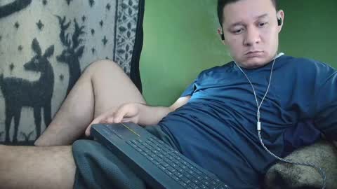 hot_guy36 online show from May 25, 2026, 4:46 pm