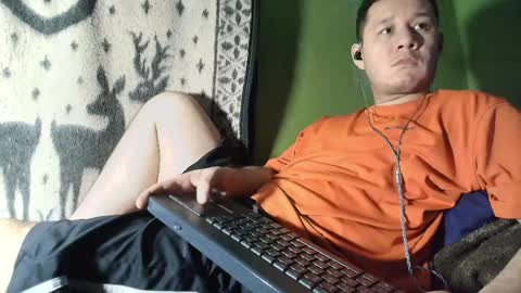 hot_guy36 online show from May 27, 2026, 3:03 am