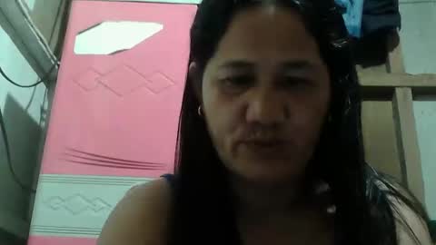 hotmama online show from October 21, 2025, 7:58 pm