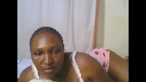 Snapshot of hot_masha chatting on February 16, 2026, 10:11 am hot_masha online show from February 16, 2026, 10:11 am