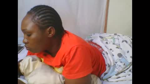 Snapshot of hot_masha chatting on February 24, 2026, 7:06 am hot_masha online show from February 24, 2026, 7:06 am