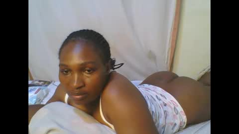 Snapshot of hot_masha chatting on March 27, 2026, 1:22 am hot_masha online show from March 27, 2026, 1:22 am