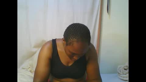 hot_masha online show from April 28, 2026, 5:01 am
