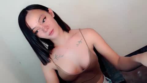 SWEET AGATHA online show from October 14, 2025, 5:30 am