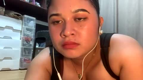 hot_phoenixx online show from February 25, 2026, 12:48 pm