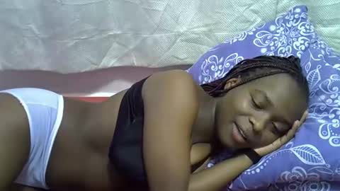 Snapshot of hot_rinah chatting on February 12, 2026, 7:03 am Hot rinah online show from February 12, 2026, 7:03 am