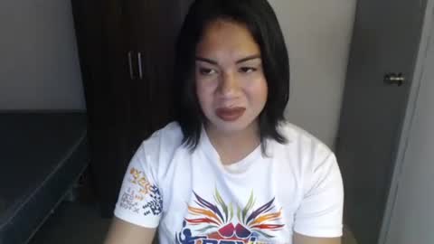 roxanne online show from May 2, 2026, 5:40 pm