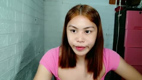 Selena online show from April 12, 2026, 8:41 am