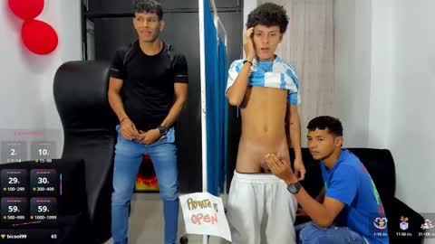 Vanesa Oliver and Andrew online show from February 24, 2025, 4:47 pm