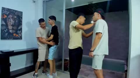 Vanesa Oliver and Andrew online show from September 18, 2025, 11:18 pm