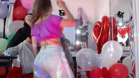 Snapshot of hot_sexy_bunny chatting on February 10, 2025, 4:41 am hot sexy bunny online show from February 10, 2025, 4:41 am