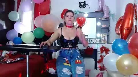 Snapshot of hot_sexy_bunny chatting on February 13, 2025, 6:59 pm hot sexy bunny online show from February 13, 2025, 6:59 pm