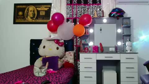 hot sexy bunny online show from April 15, 2026, 1:40 pm