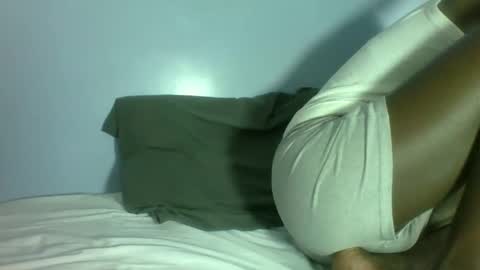 hot_sexykings online show from April 13, 2026, 12:54 pm