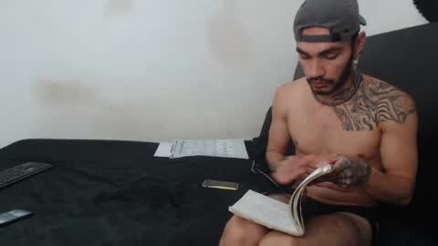 Hot Sharks   online show from January 20, 2025, 7:47 am