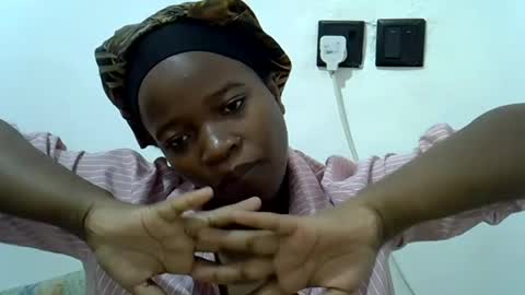 Snapshot of hot_shree chatting on June 20, 2026, 11:13 am bleiz online show from June 20, 2026, 11:13 am