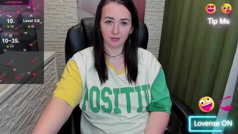 Snapshot of hot_squirtgirl chatting on January 30, 2025, 12:06 pm Vasilisa online show from January 30, 2025, 12:06 pm