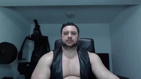 Stefano.. online show from February 23, 2025, 5:18 pm