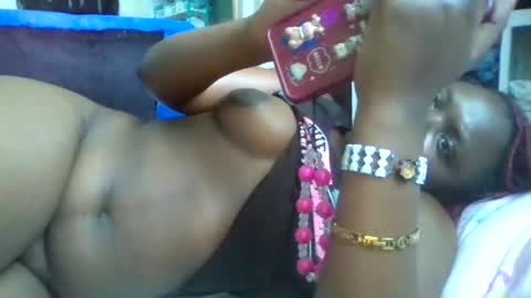 Snapshot of hot_sweetgal chatting on July 21, 2026, 8:27 am sweetserene online show from July 21, 2026, 8:27 am