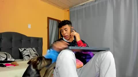 Snapshot of hot_twinks83 chatting on February 13, 2025, 12:57 am hot_twinks83 online show from February 13, 2025, 12:57 am