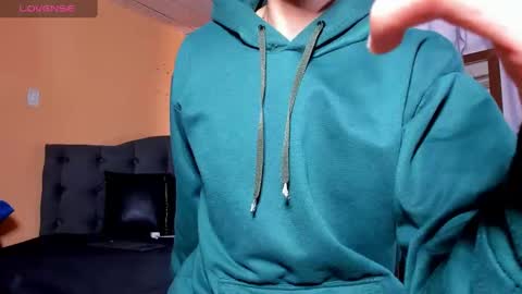 Snapshot of hot_twinks83 chatting on March 10, 2025, 3:41 pm hot_twinks83 online show from March 10, 2025, 3:41 pm