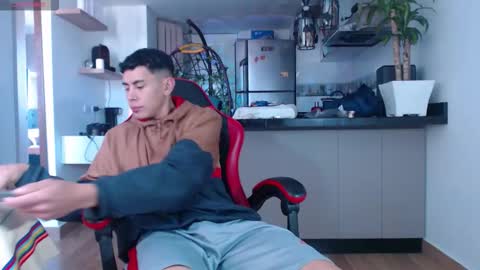 Snapshot of hot_twinks83 chatting on October 22, 2025, 11:54 am hot_twinks83 online show from October 22, 2025, 11:54 am