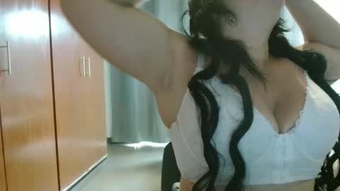 Snapshot of hot_wiffe chatting on March 11, 2026, 10:10 am couple without tabus online show from March 11, 2026, 10:10 am
