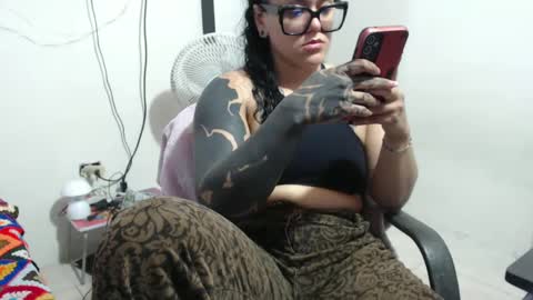 Hot and PowerHOPE U MISS ME online show from September 28, 2025, 2:17 am