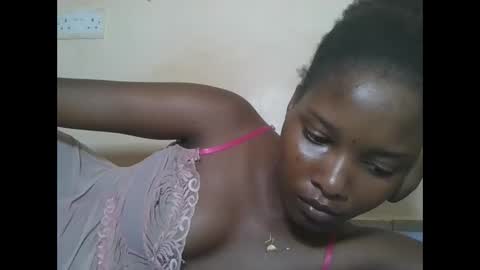 love online show from November 28, 2025, 8:17 am