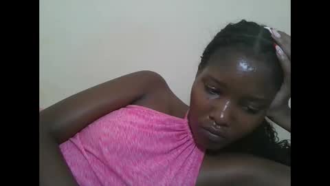 Snapshot of hotbabbee chatting on May 20, 2026, 5:35 am love online show from May 20, 2026, 5:35 am