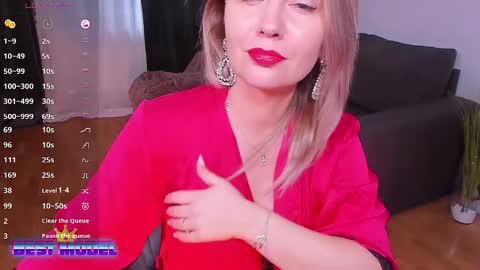 Snapshot of hotbabette chatting on November 20, 2025, 11:32 am SweetBrendy online show from November 20, 2025, 11:32 am