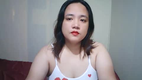 Snapshot of hotbabymomma chatting on February 14, 2025, 1:02 am Lynn online show from February 14, 2025, 1:02 am