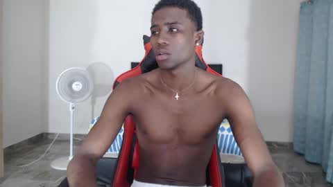 Snapshot of hotblacks07 chatting on September 23, 2025, 7:22 am rivas online show from September 23, 2025, 7:22 am