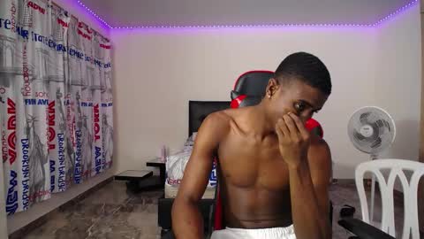 Snapshot of hotblacks07 chatting on October 28, 2025, 6:28 am rivas online show from October 28, 2025, 6:28 am