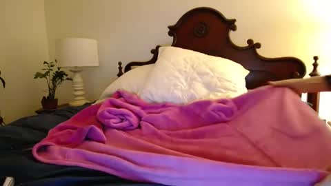 hotblondemilf1962 online show from March 12, 2025, 4:19 am