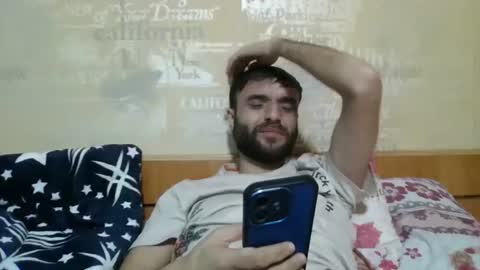 Snapshot of hotbodyboy879506 chatting on February 26, 2026, 11:37 pm Mihai online show from February 26, 2026, 11:37 pm