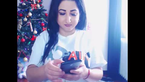 hotboobsmaya online show from January 6, 2026, 9:35 am