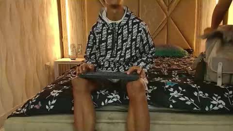 Snapshot of hotcouple_222 chatting on December 22, 2025, 7:27 am hotcouple_222 online show from December 22, 2025, 7:27 am