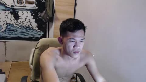 hotcuteasianxx online show from December 1, 2025, 12:32 pm