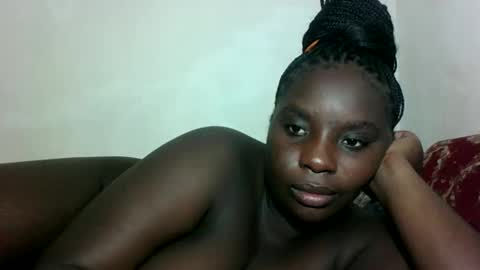 EBBY online show from November 11, 2025, 10:32 pm