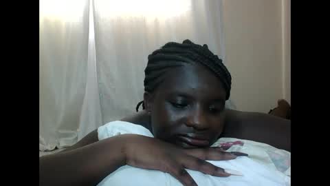 Snapshot of hotebbbyy chatting on December 21, 2025, 6:09 am EBBY online show from December 21, 2025, 6:09 am