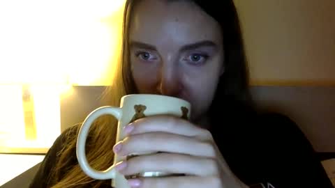 Snapshot of hoteffy chatting on December 2, 2024, 9:17 pm effy online show from December 2, 2024, 9:17 pm