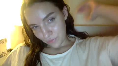 Snapshot of hoteffy chatting on December 27, 2024, 9:54 pm effy online show from December 27, 2024, 9:54 pm
