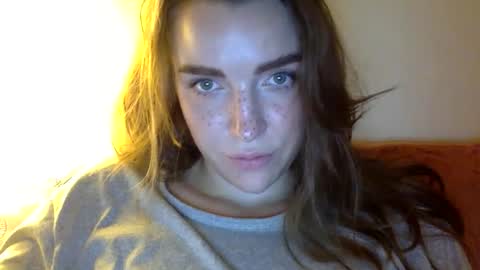 Snapshot of hoteffy chatting on September 24, 2025, 8:56 pm effy online show from September 24, 2025, 8:56 pm